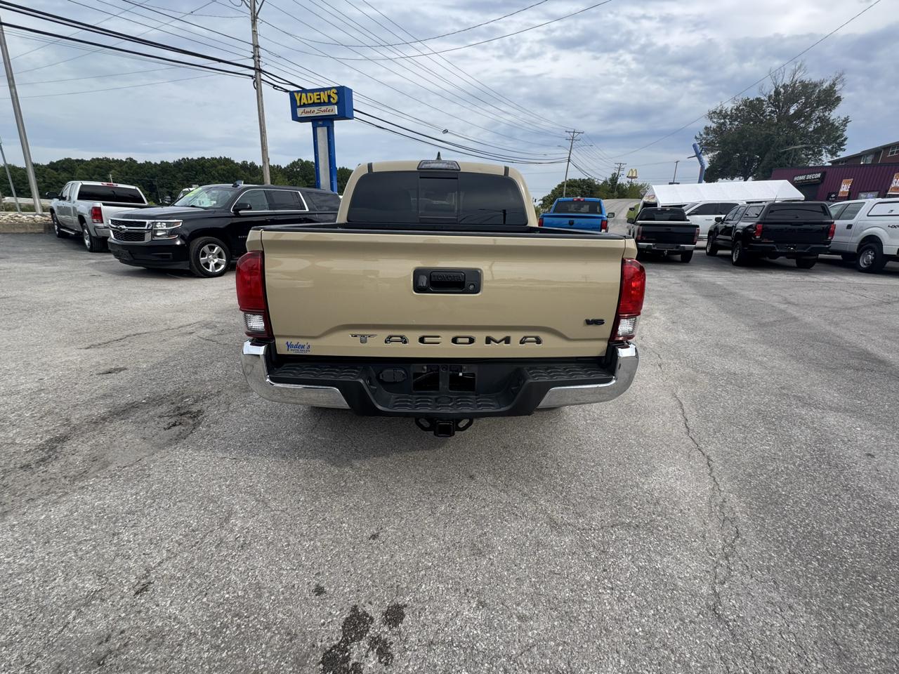 Toyota Tacoma 4WD TRD Off Road Double Cab 5' Bed V6 MT (Natl) 2019