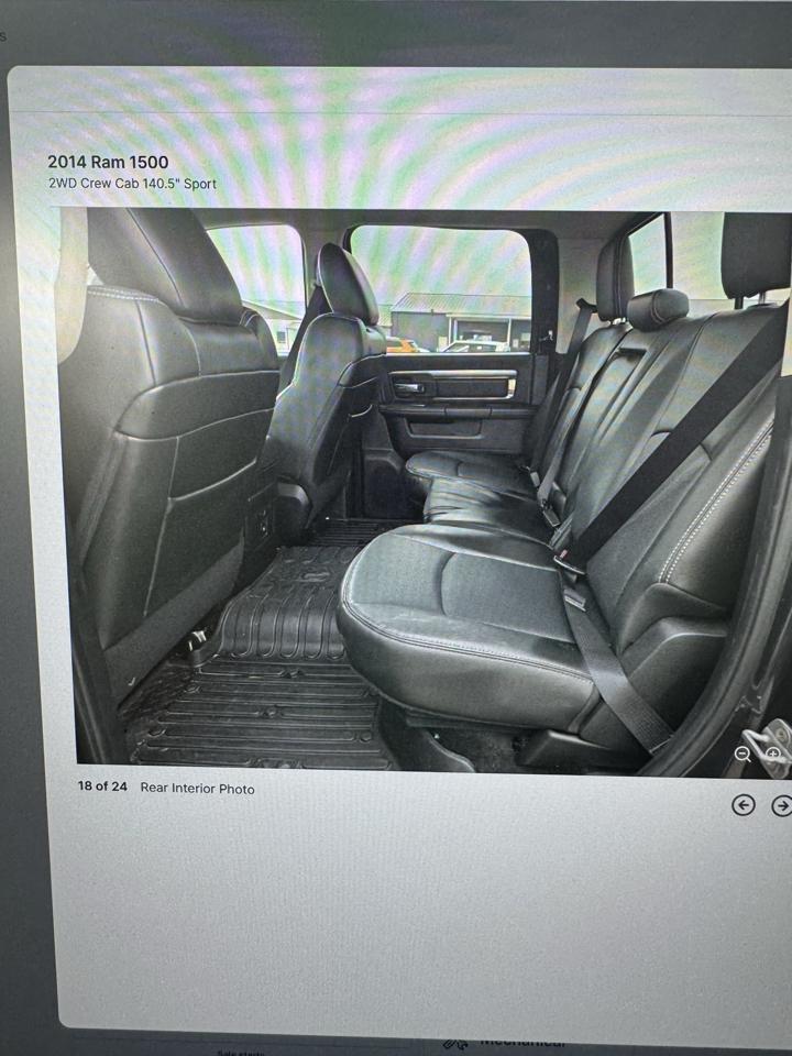RAM 1500 2WD Crew Cab 140.5" Sport 2014