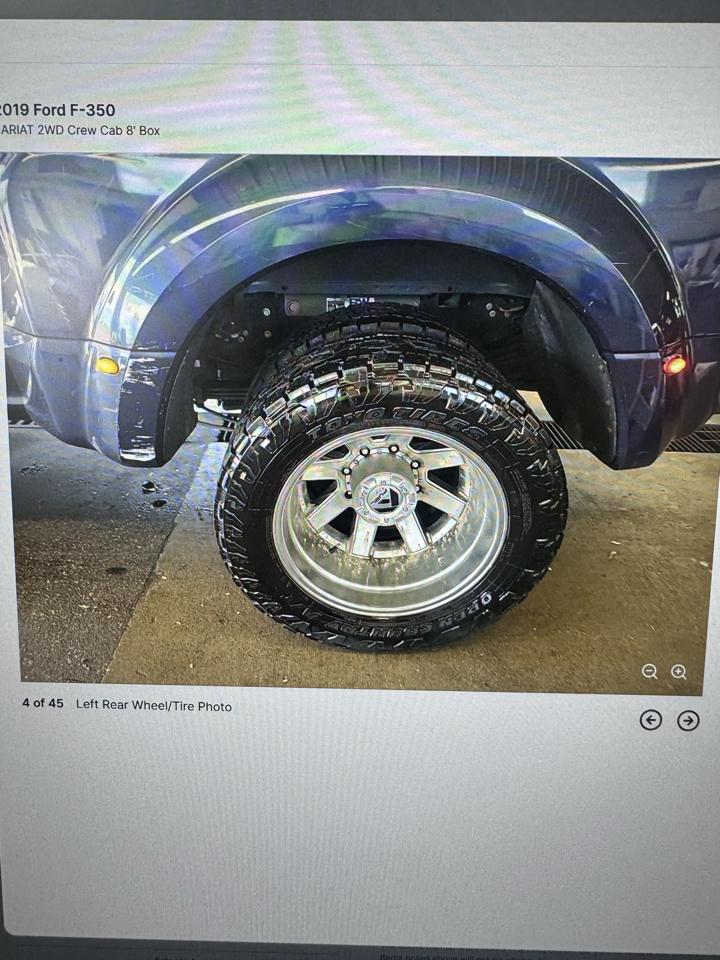 Ford Super Duty F-350 DRW 2WD Crew Cab 176" WB 60" CA Lariat 2019