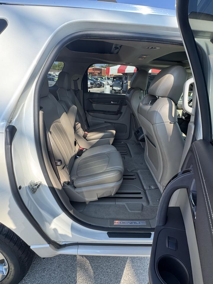 GMC Acadia FWD 4dr Denali 2014