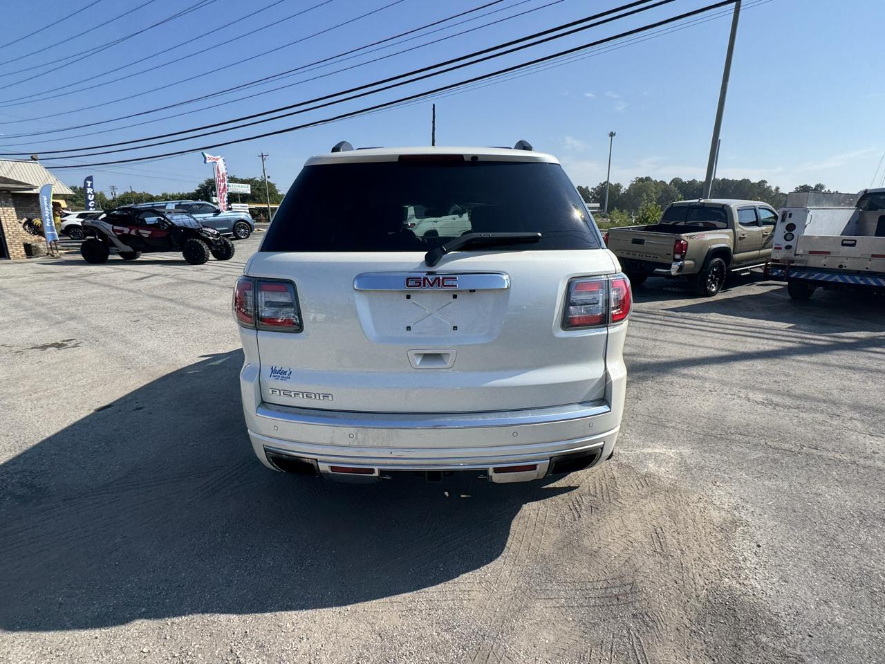 GMC Acadia FWD 4dr Denali 2014