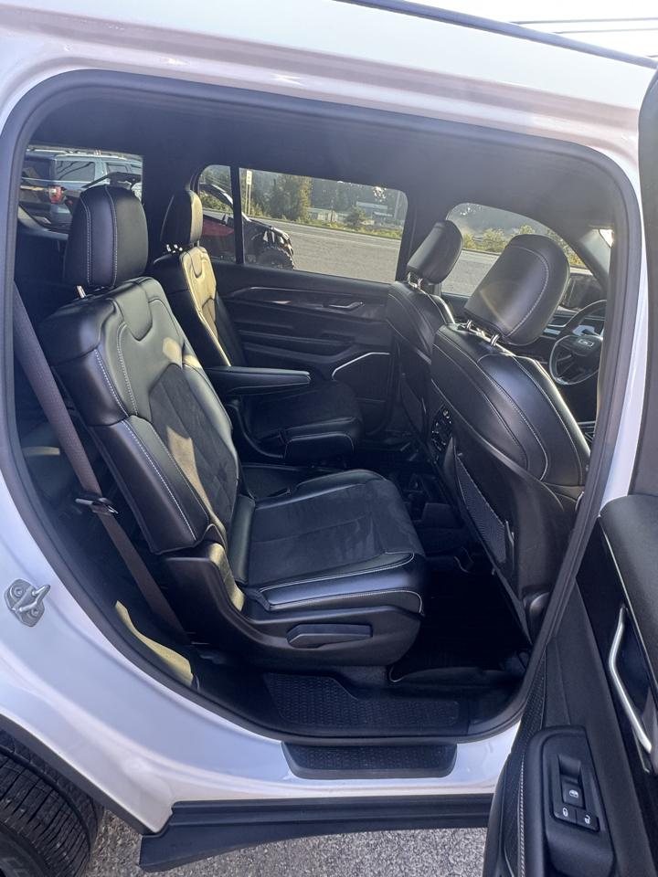 Jeep Grand Cherokee L Altitude 4x4 2021