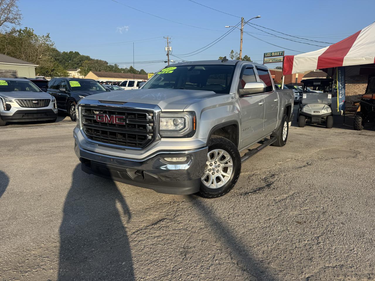 GMC Sierra 1500 4WD Crew Cab 143.5" SLE 2017