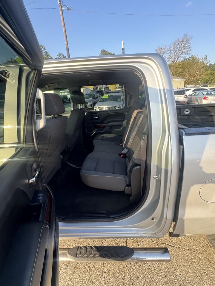 GMC Sierra 1500 4WD Crew Cab 143.5" SLE 2017