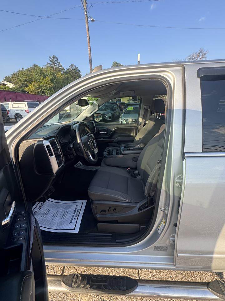GMC Sierra 1500 4WD Crew Cab 143.5" SLE 2017