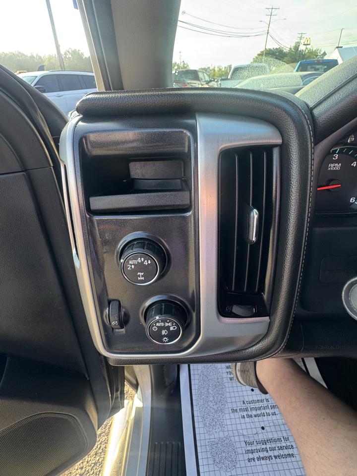 GMC Sierra 1500 4WD Crew Cab 143.5" SLE 2017