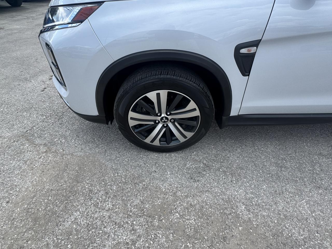 Mitsubishi Outlander Sport 2.0 SE CVT 2023