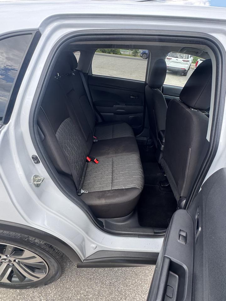 Mitsubishi Outlander Sport 2.0 SE CVT 2023