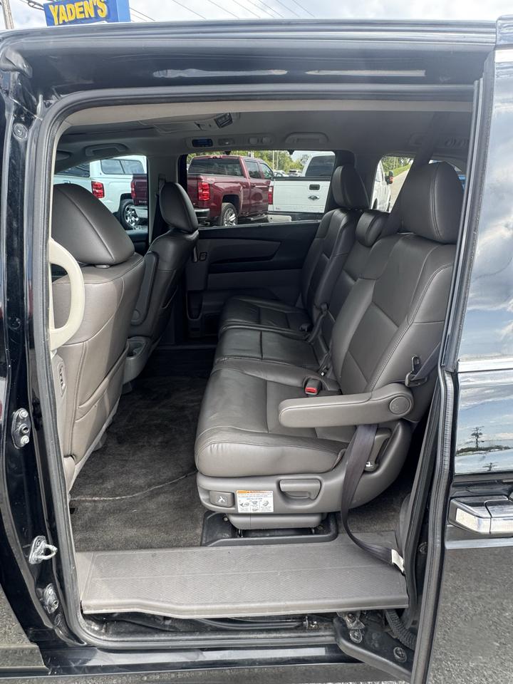 Honda Odyssey 5dr Touring 2012