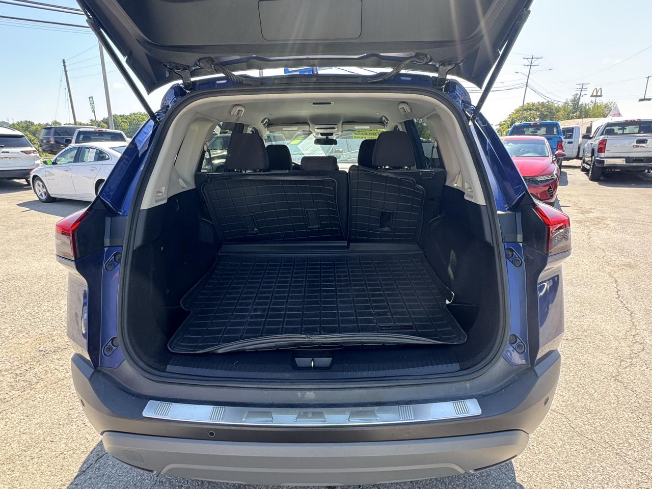 Nissan Rogue AWD SV 2022