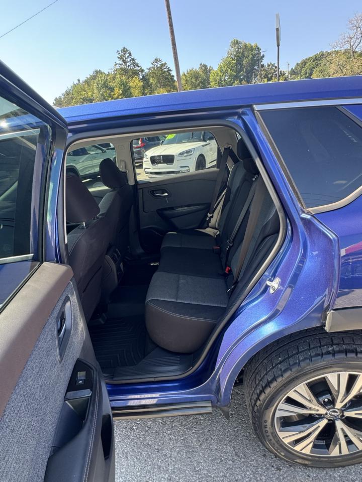 Nissan Rogue AWD SV 2022