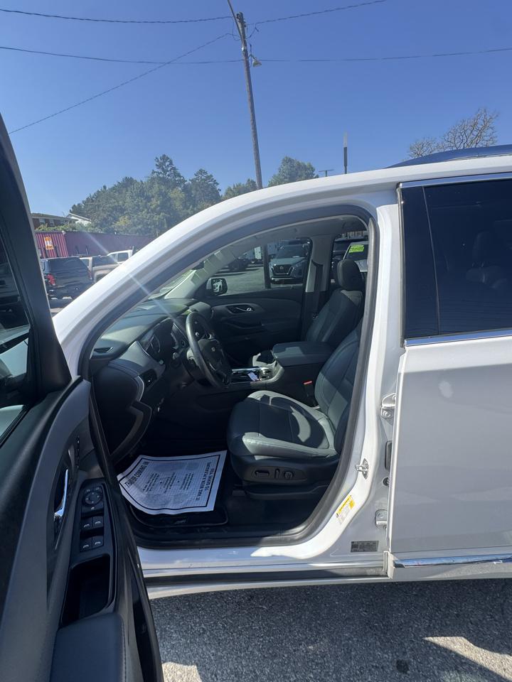 Chevrolet Traverse FWD 4dr Premier 2020