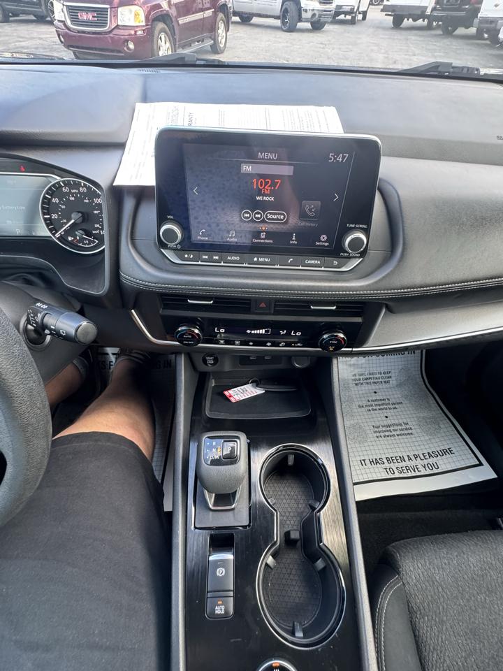 Nissan Rogue AWD SV 2024