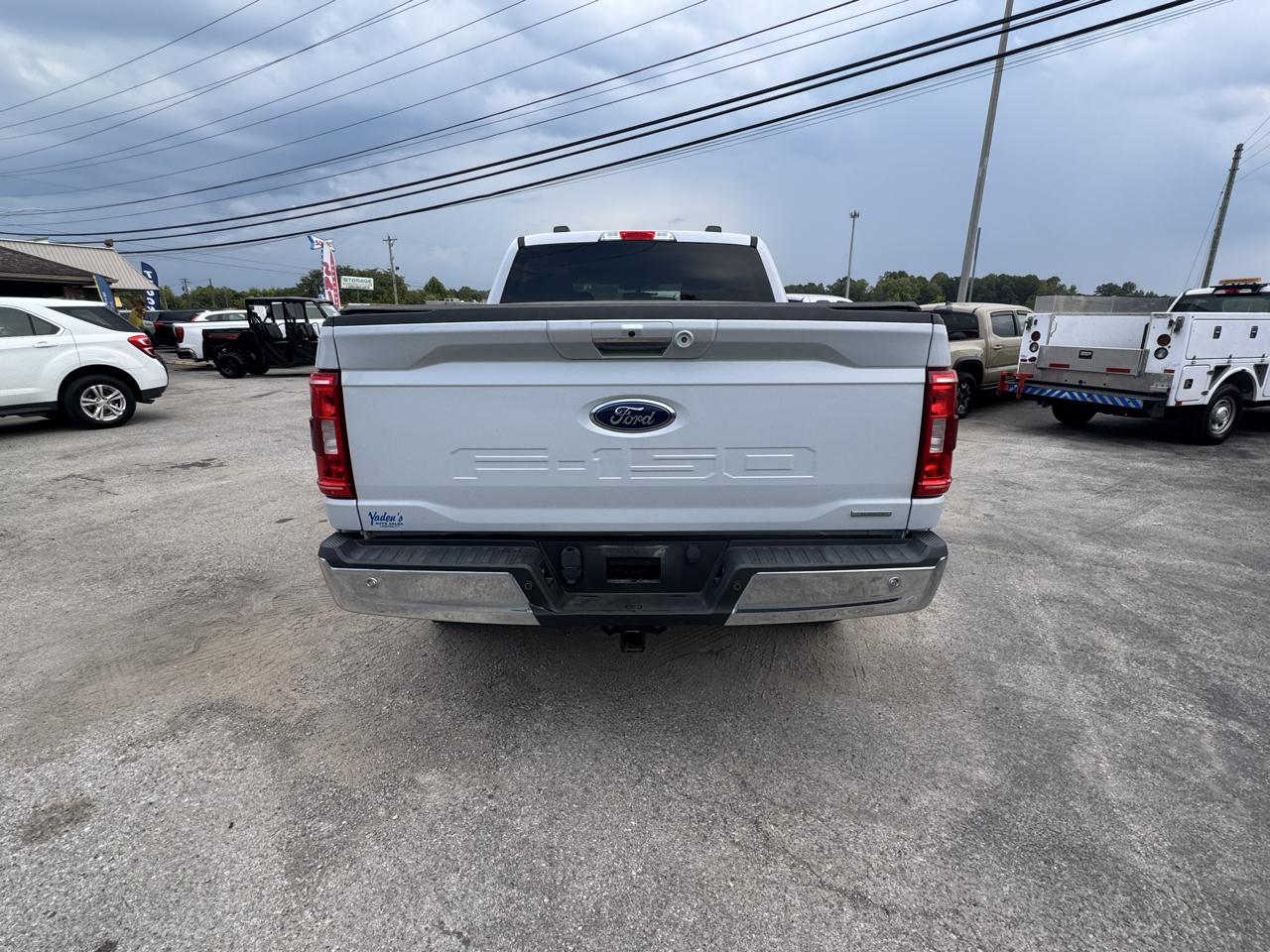 Ford F-150 4WD SuperCrew 139" XLT 2021
