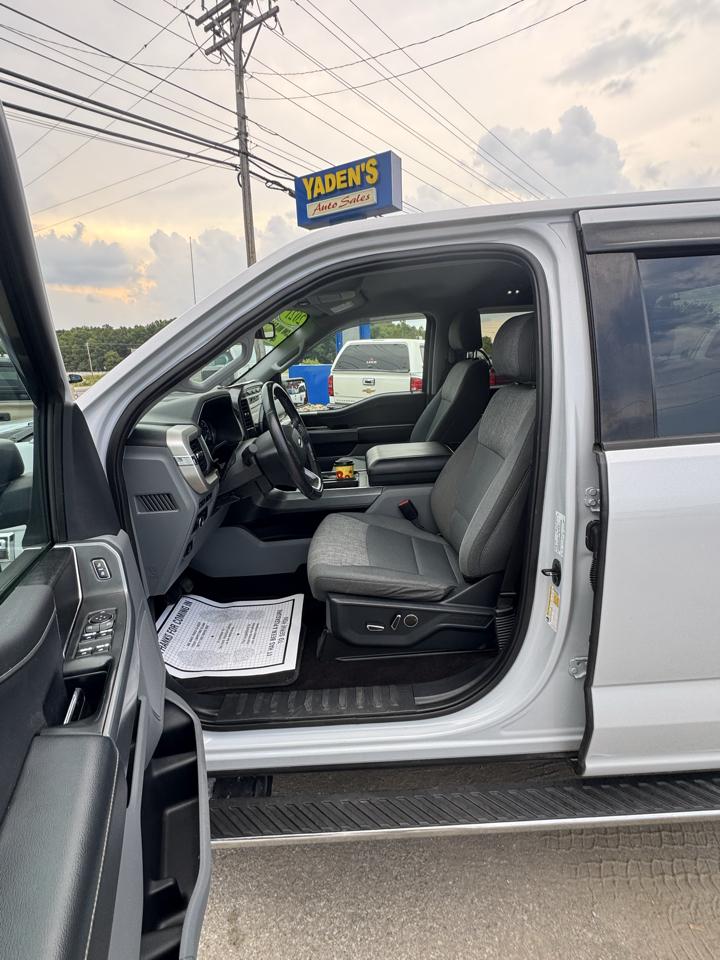 Ford F-150 4WD SuperCrew 139" XLT 2021