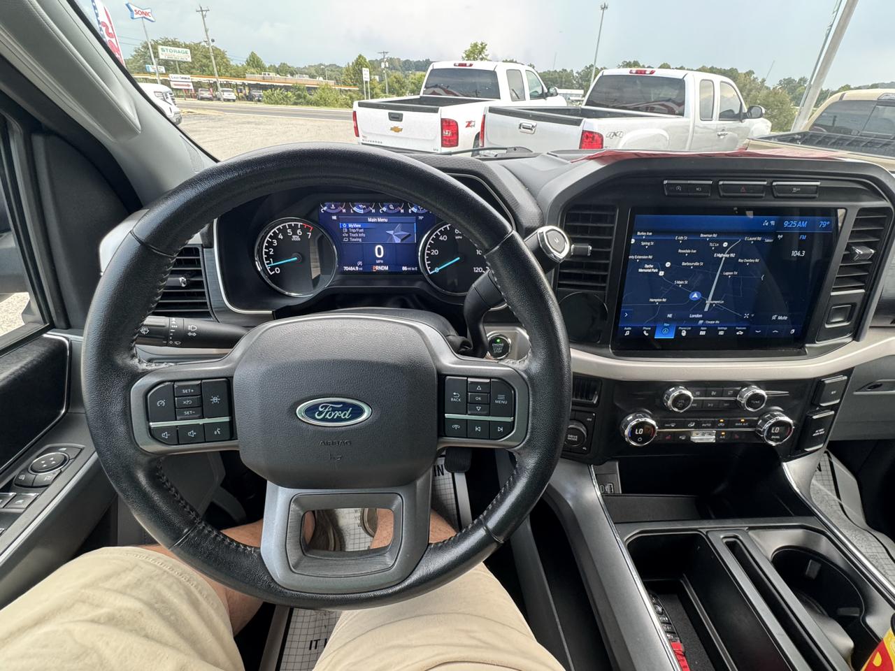 Ford F-150 4WD SuperCrew 139" XLT 2021