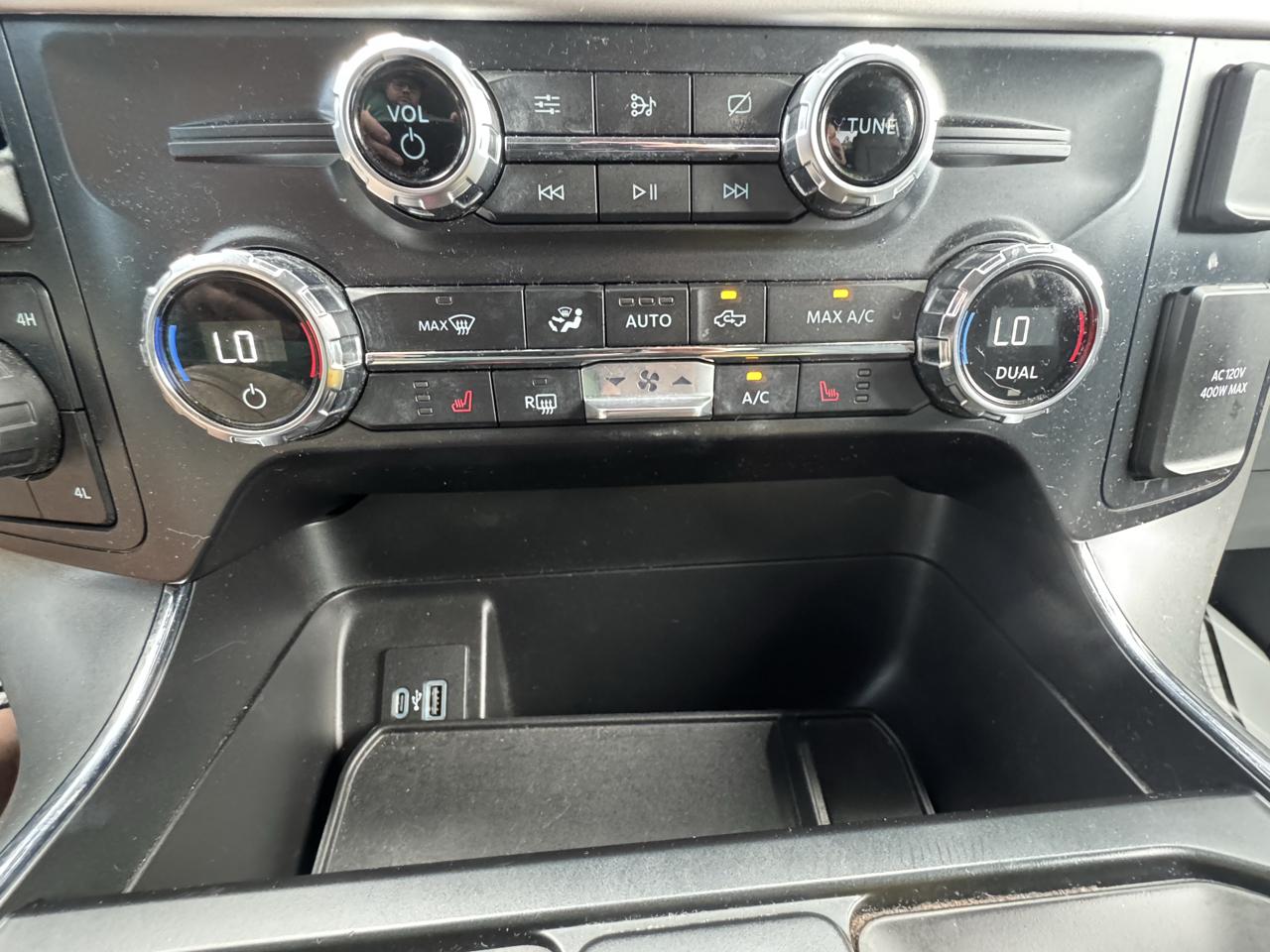 Ford F-150 4WD SuperCrew 139" XLT 2021