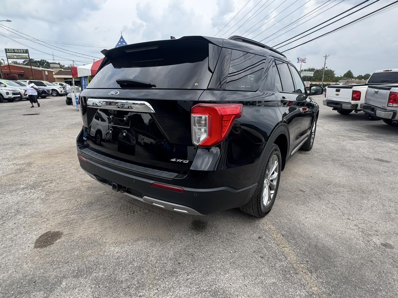 Ford Explorer 4dr 114" WB XLT 4WD 2023