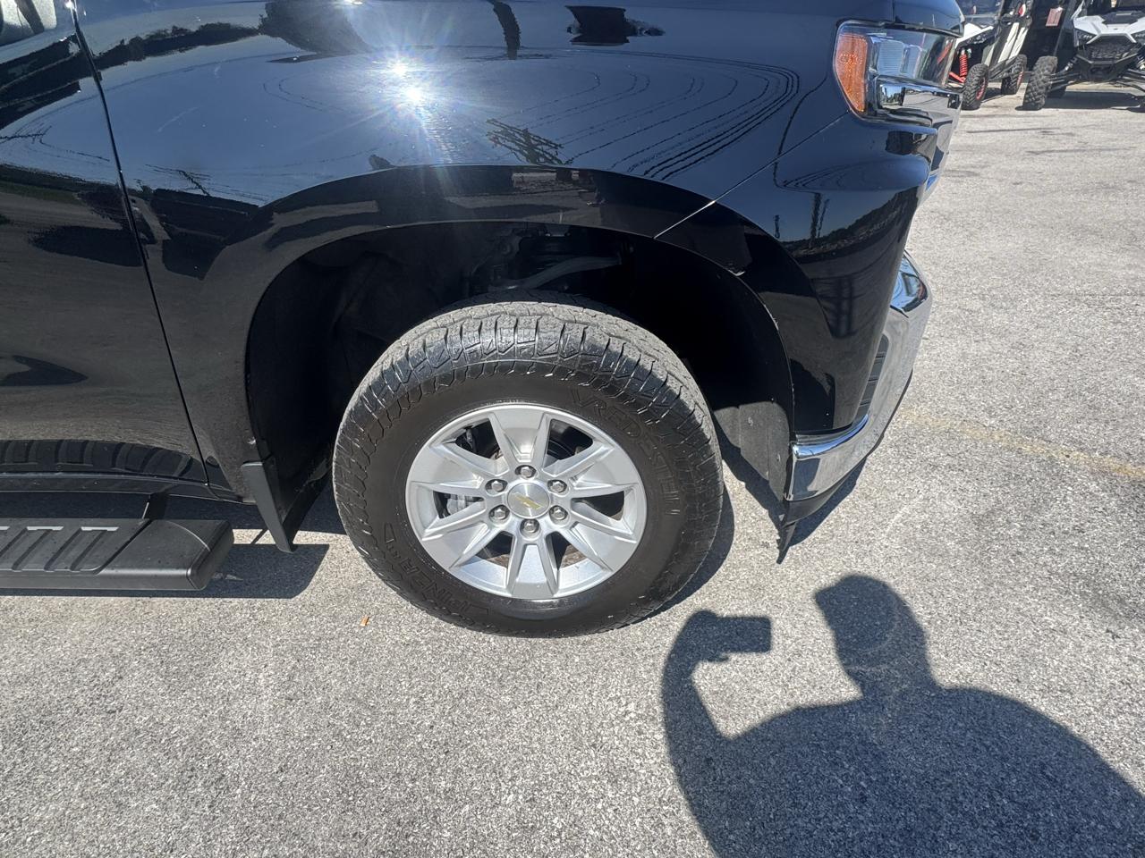Chevrolet Silverado 1500 4WD Crew Cab 147" LT 2020
