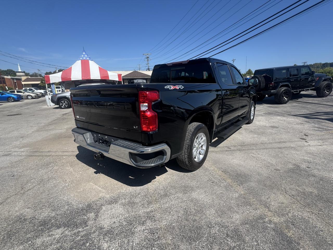 Chevrolet Silverado 1500 4WD Crew Cab 147" LT 2020