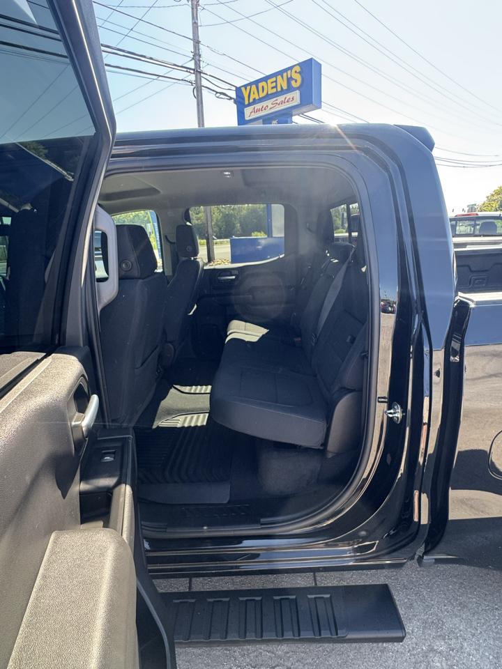 Chevrolet Silverado 1500 4WD Crew Cab 147" LT 2020