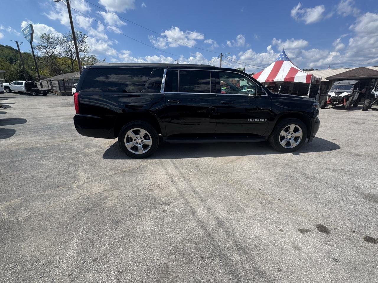 Chevrolet Suburban 4WD 4dr 1500 LS 2019