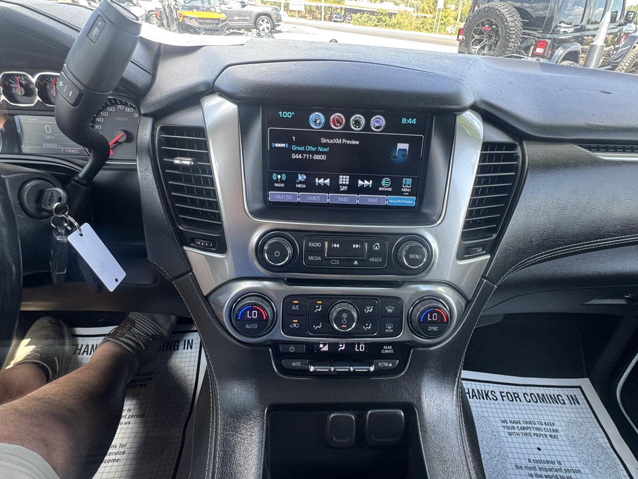 Chevrolet Suburban 4WD 4dr 1500 LS 2019