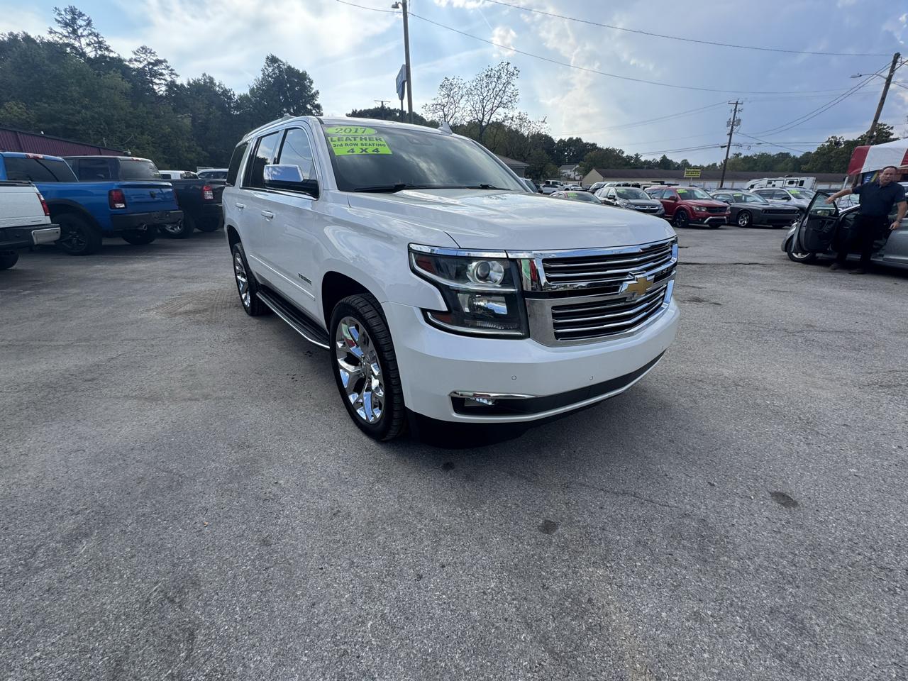 Chevrolet Tahoe 4WD 4dr Premier 2017