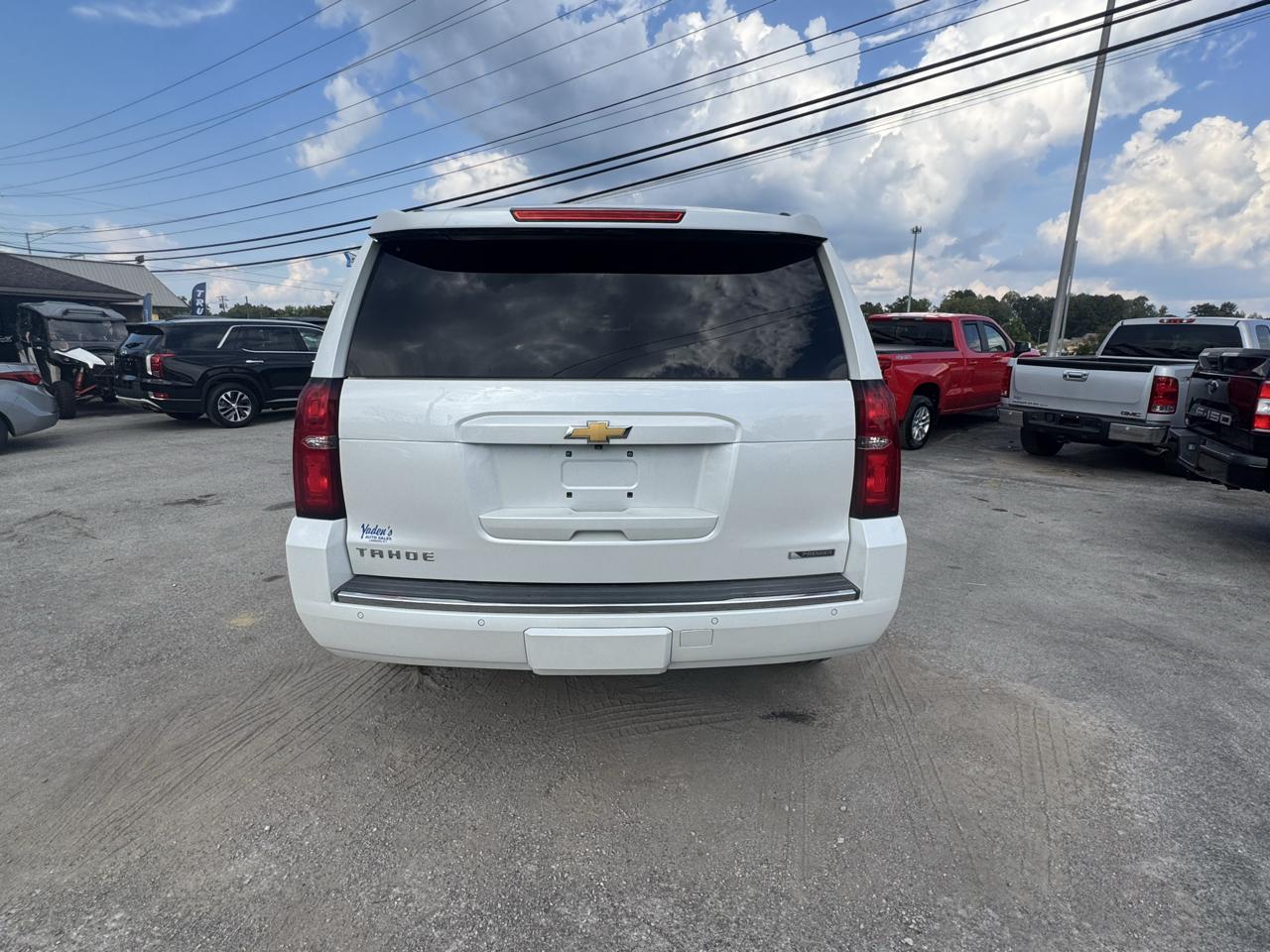 Chevrolet Tahoe 4WD 4dr Premier 2017