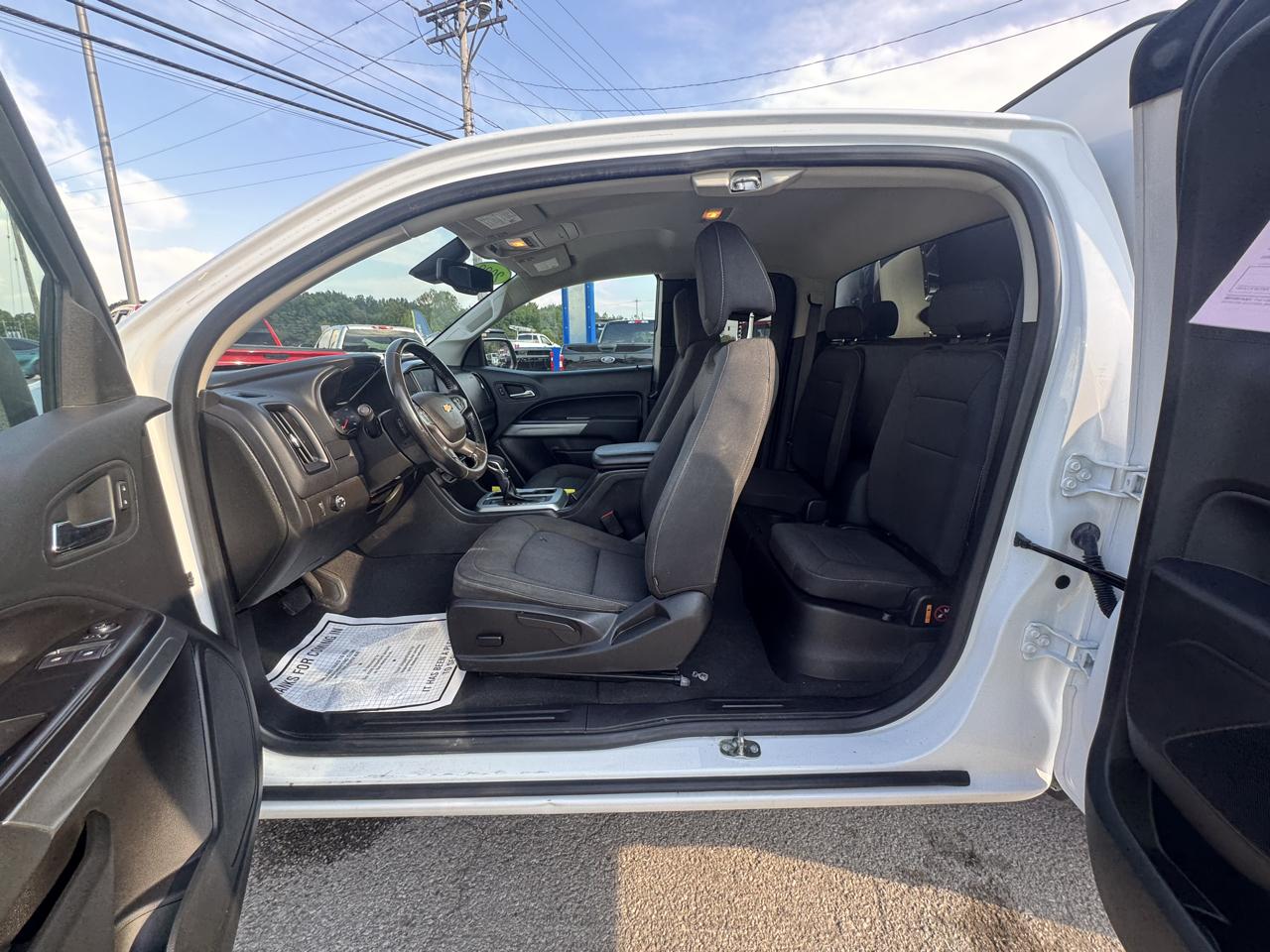 Chevrolet Colorado 2WD Ext Cab 128" LT 2022