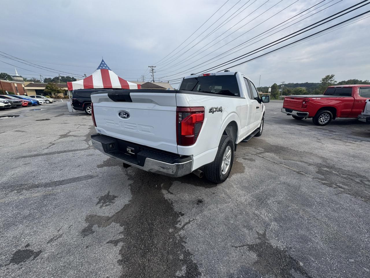 Ford F-150 4WD SuperCab 163" XL 2024
