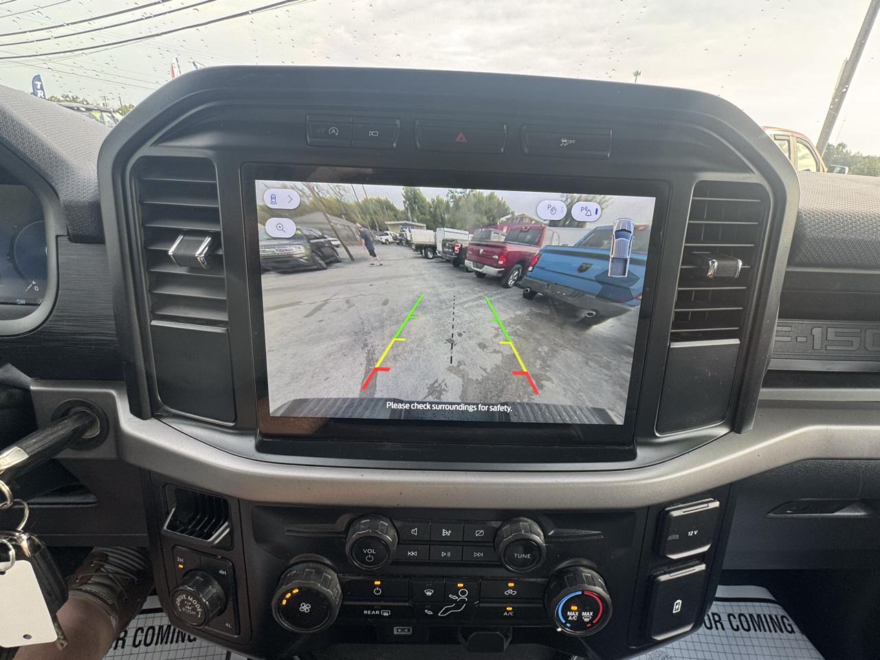 Ford F-150 4WD SuperCab 163" XL 2024