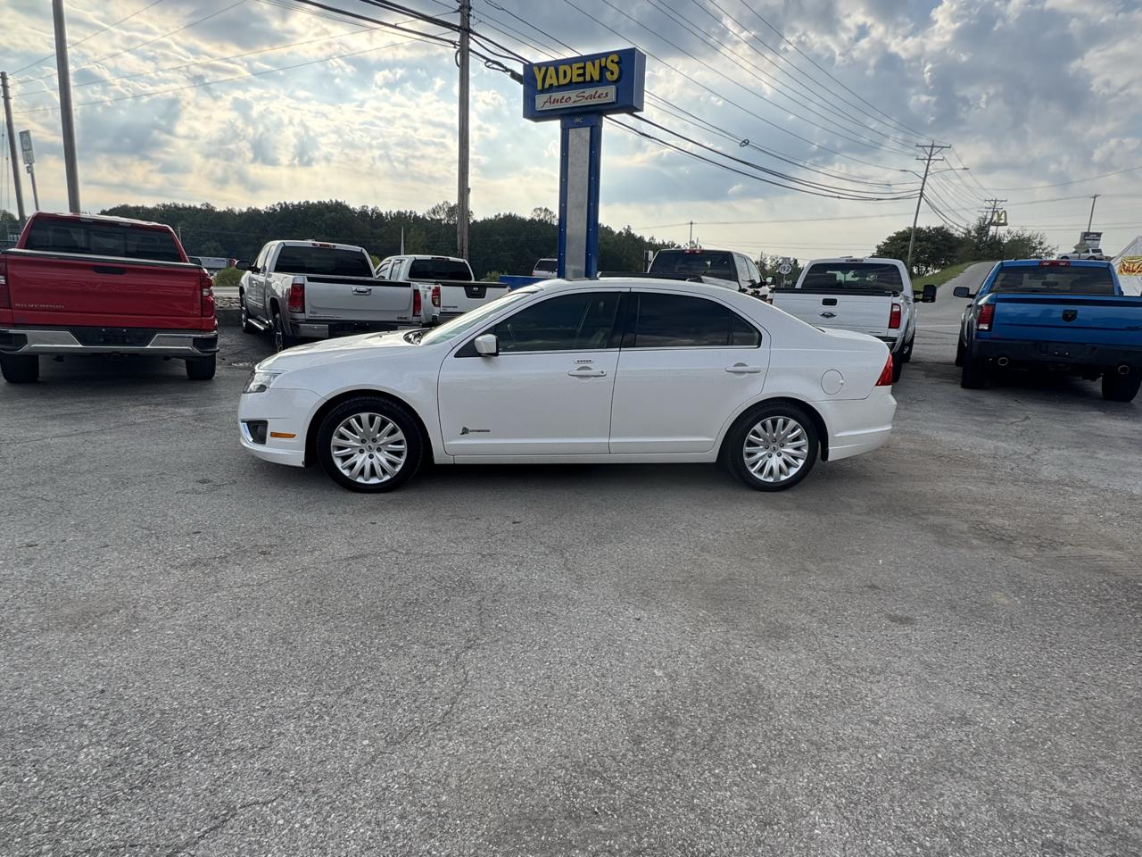 Ford Fusion 4dr Sdn Hybrid FWD 2012