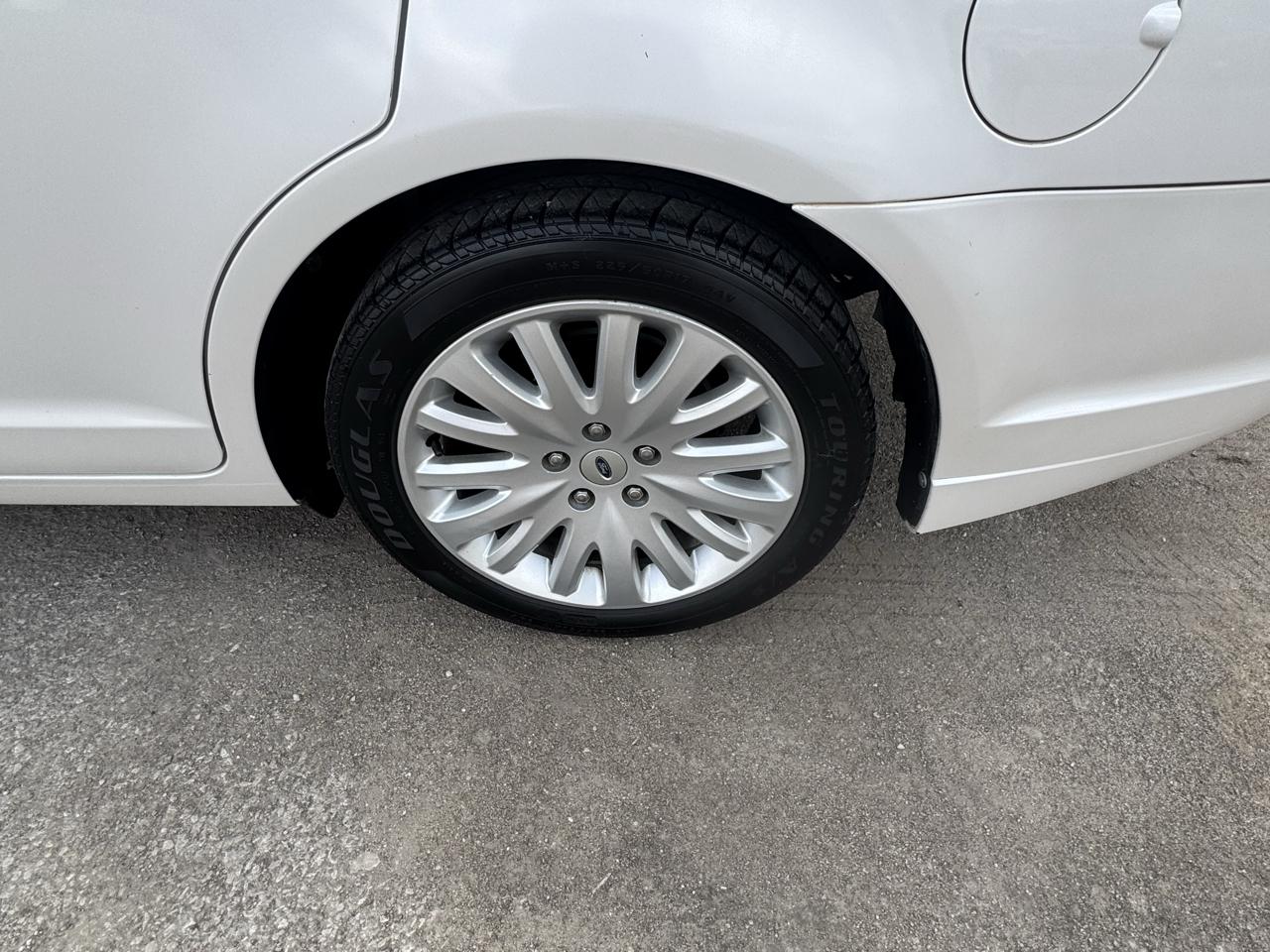 Ford Fusion 4dr Sdn Hybrid FWD 2012