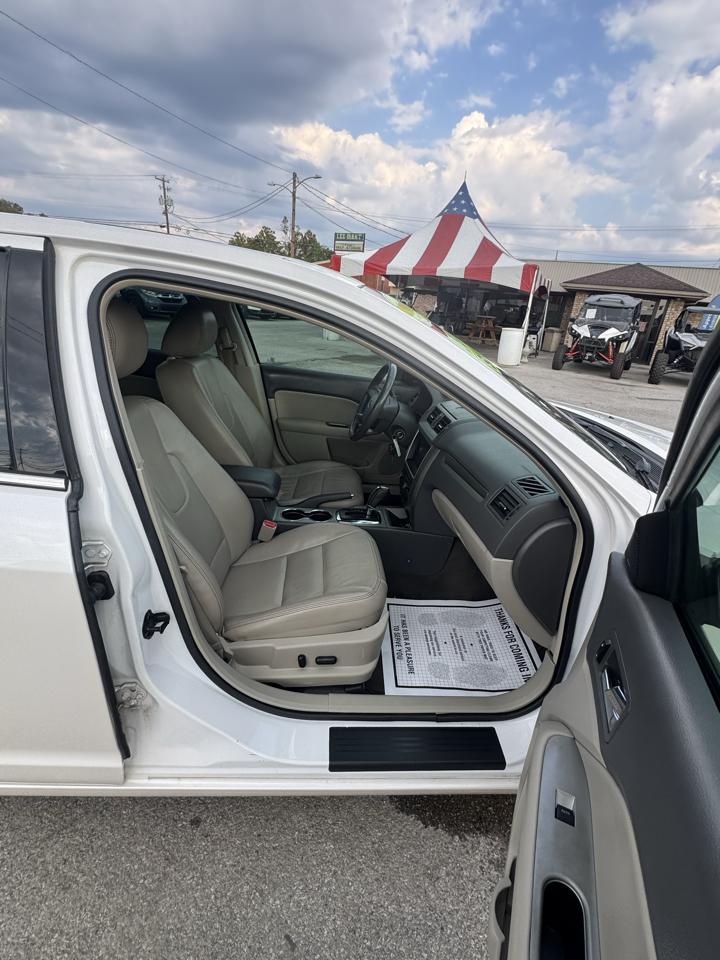 Ford Fusion 4dr Sdn Hybrid FWD 2012