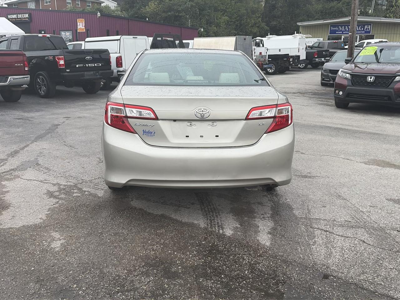 Toyota Camry 2014.5 4dr Sdn I4 Auto SE Sport (Natl) 2014