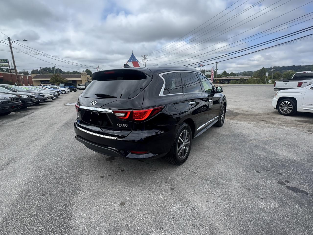 Infiniti QX60 2019.5 LUXE AWD 2019