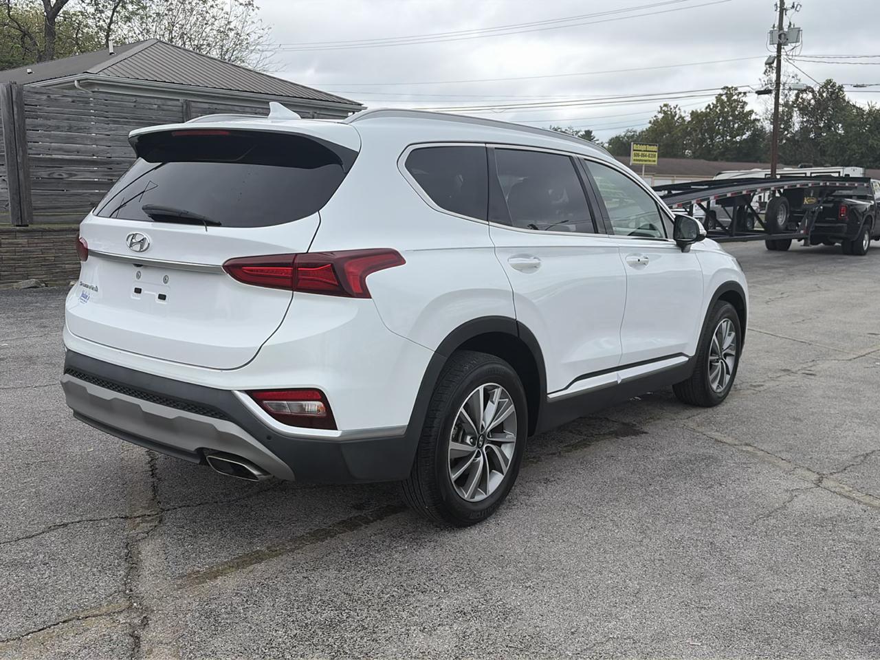 Hyundai Santa Fe SEL 2.4L Auto FWD 2020