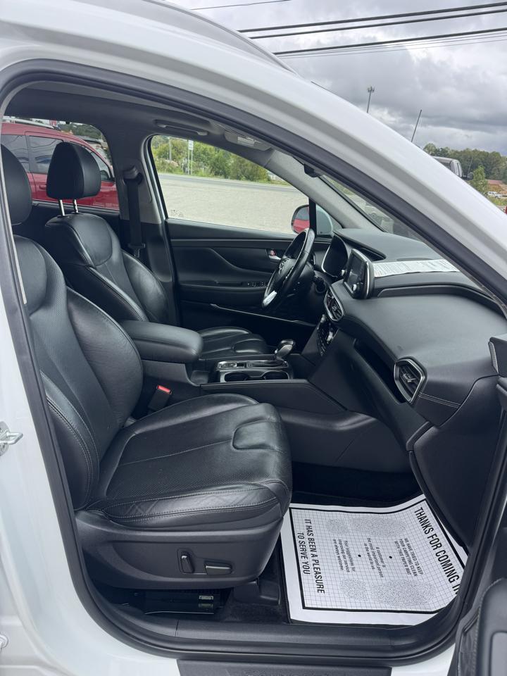 Hyundai Santa Fe SEL 2.4L Auto FWD 2020