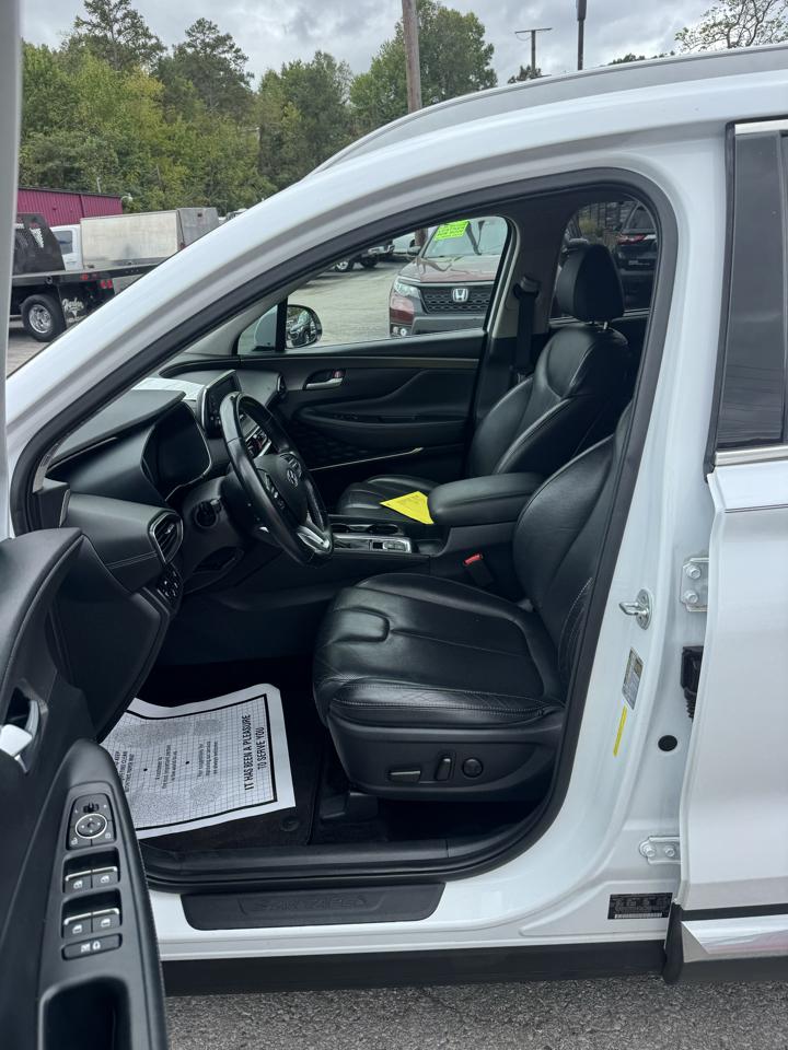 Hyundai Santa Fe SEL 2.4L Auto FWD 2020