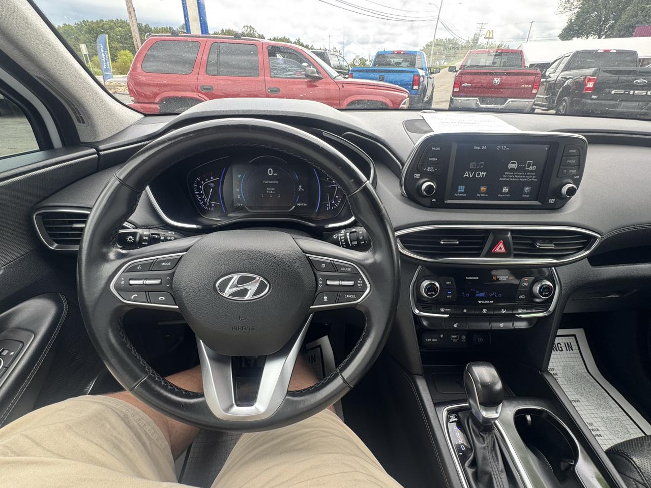 Hyundai Santa Fe SEL 2.4L Auto FWD 2020