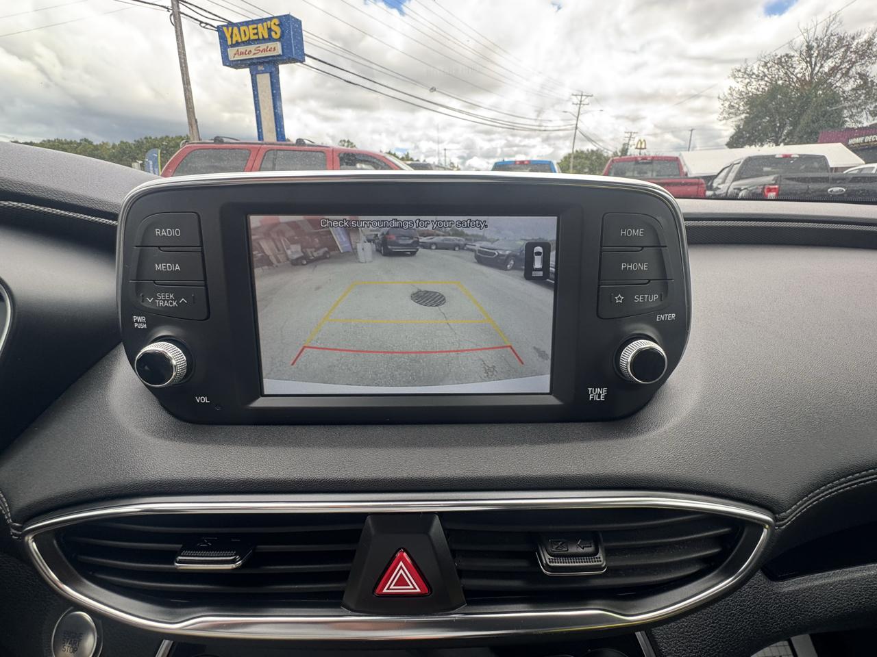 Hyundai Santa Fe SEL 2.4L Auto FWD 2020