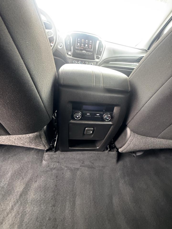 Chevrolet Traverse FWD 4dr LS w/1LS 2021