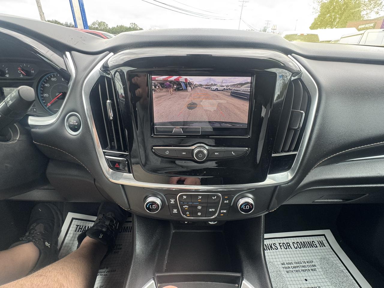 Chevrolet Traverse FWD 4dr LS w/1LS 2021