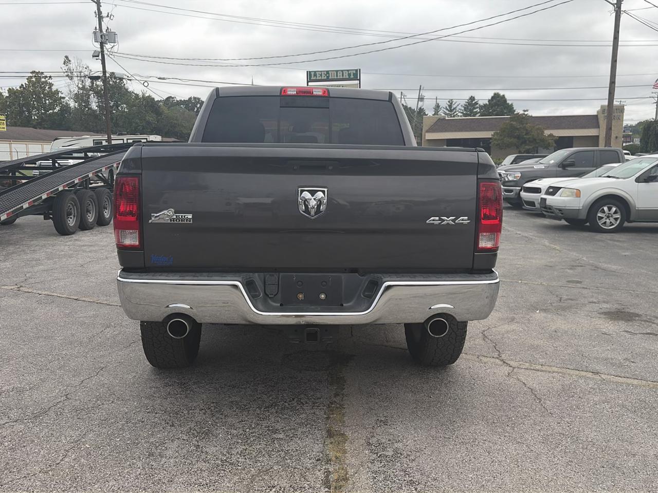 RAM 1500 4WD Crew Cab 140.5" Big Horn 2015