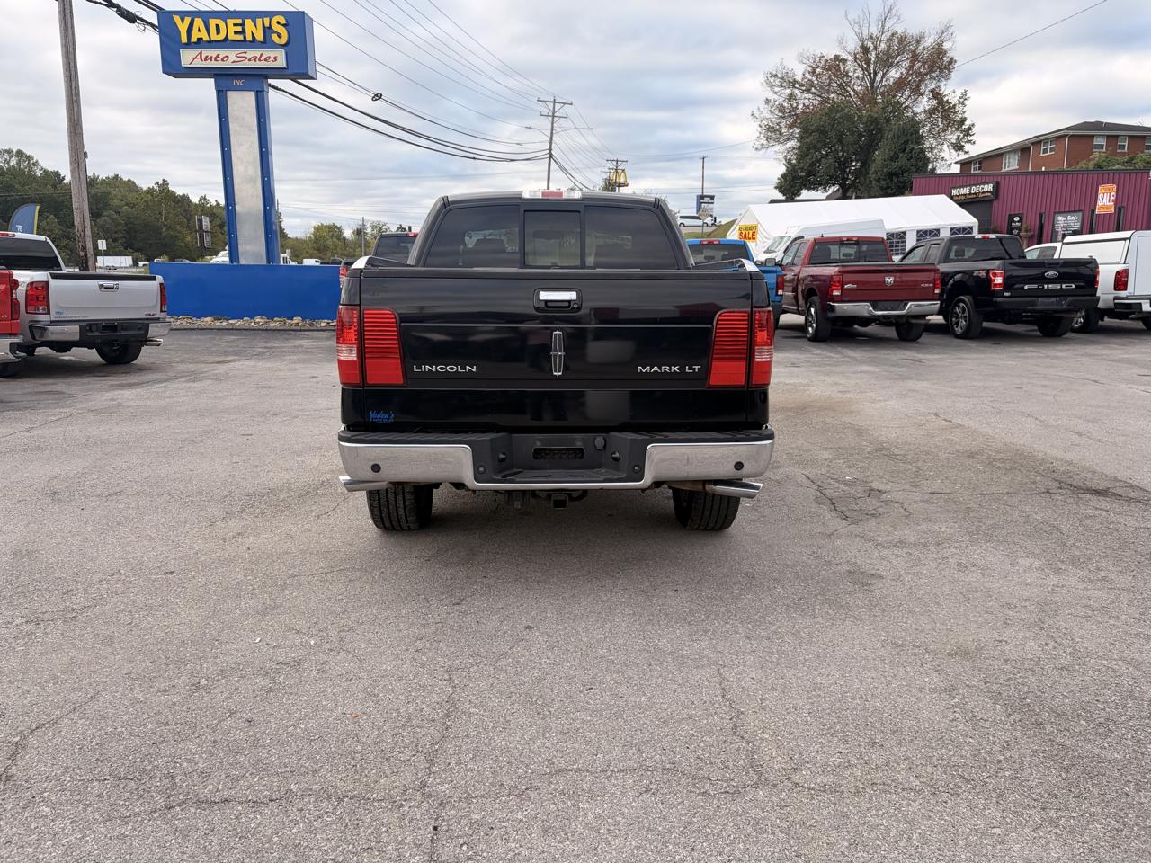Lincoln Mark LT 4WD Supercrew 139" 2006