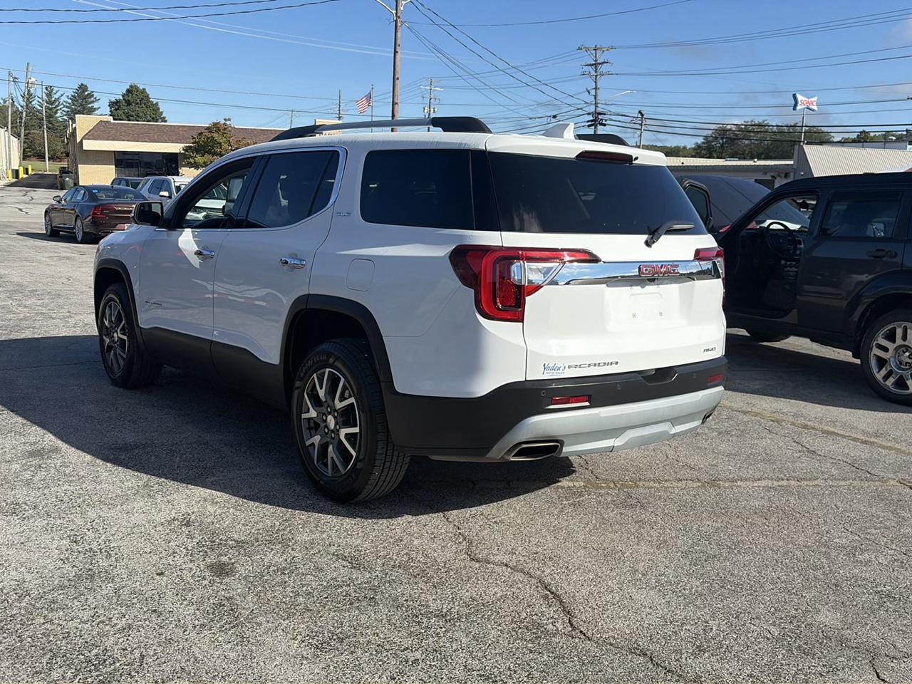 GMC Acadia AWD 4dr SLE 2022