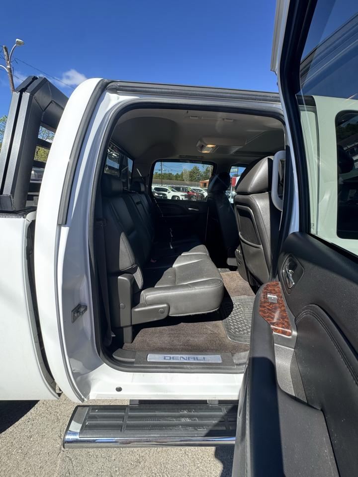 GMC Sierra 2500HD 4WD Crew Cab 153.7" Denali 2014