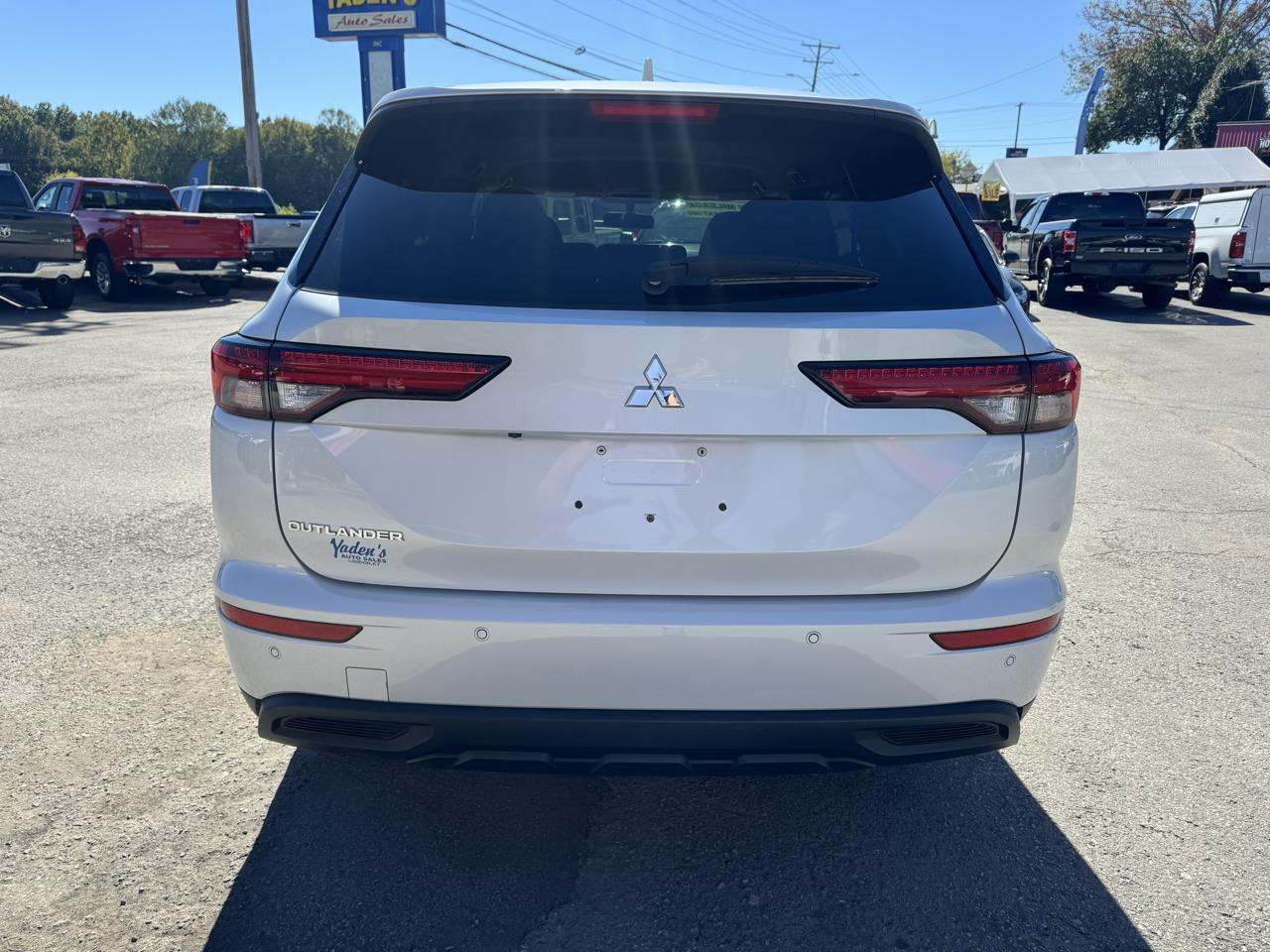 Mitsubishi Outlander ES S-AWC 2024