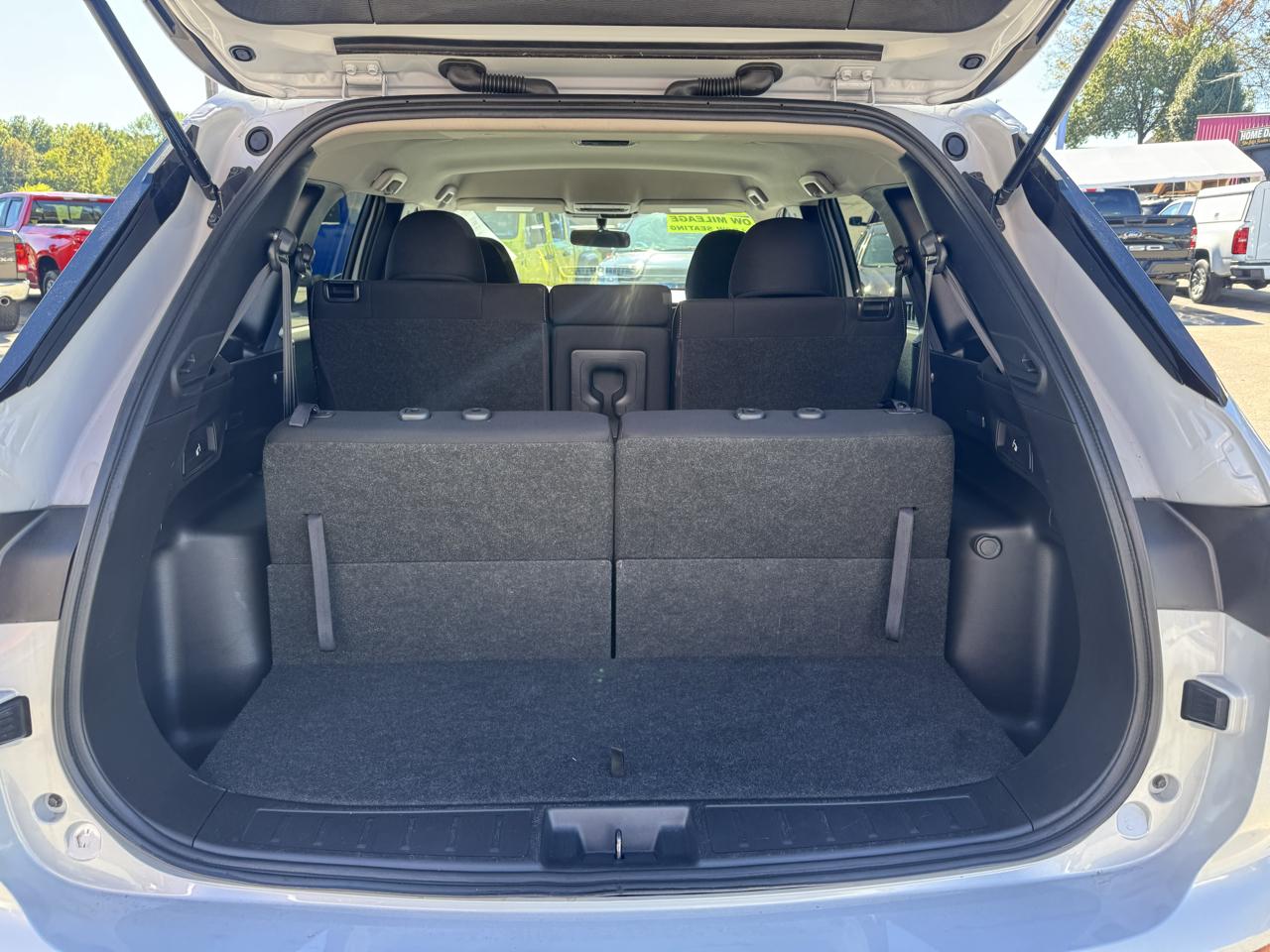 Mitsubishi Outlander ES S-AWC 2024